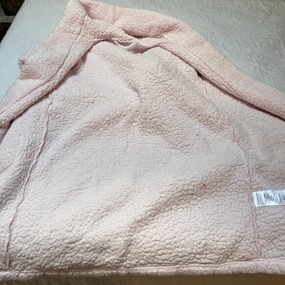 Pottery Barn Kids Plush Robe Size 8-10 - Picture 5 of 6